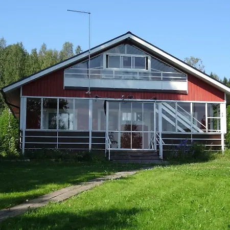 Villa Lomakoivulehto Saarijarvi
