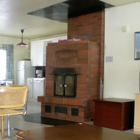 Lomakoivulehto Villa *