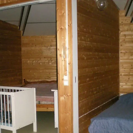 Lomakoivulehto Villa *