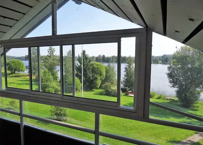 Villa Lomakoivulehto