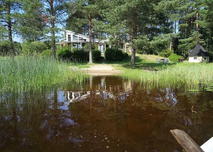 Βίλα Lomakoivulehto *